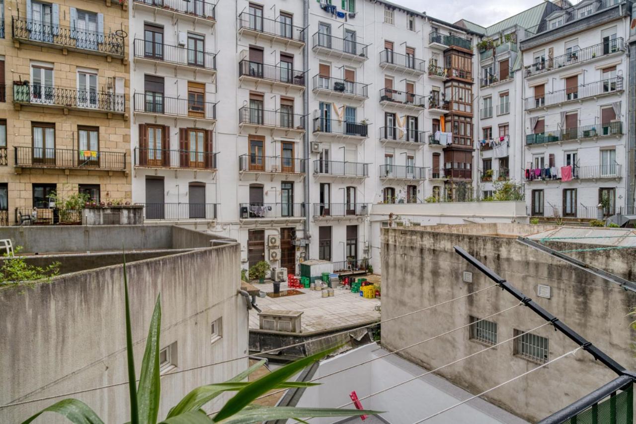 Always Easy I Bellas Artes San Sebastián Eksteriør billede